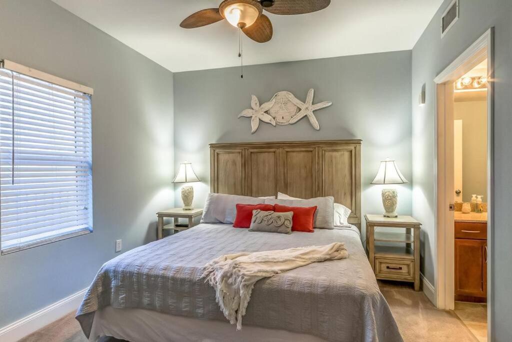 Cozy & Spacious Lake Town Accommodates 6