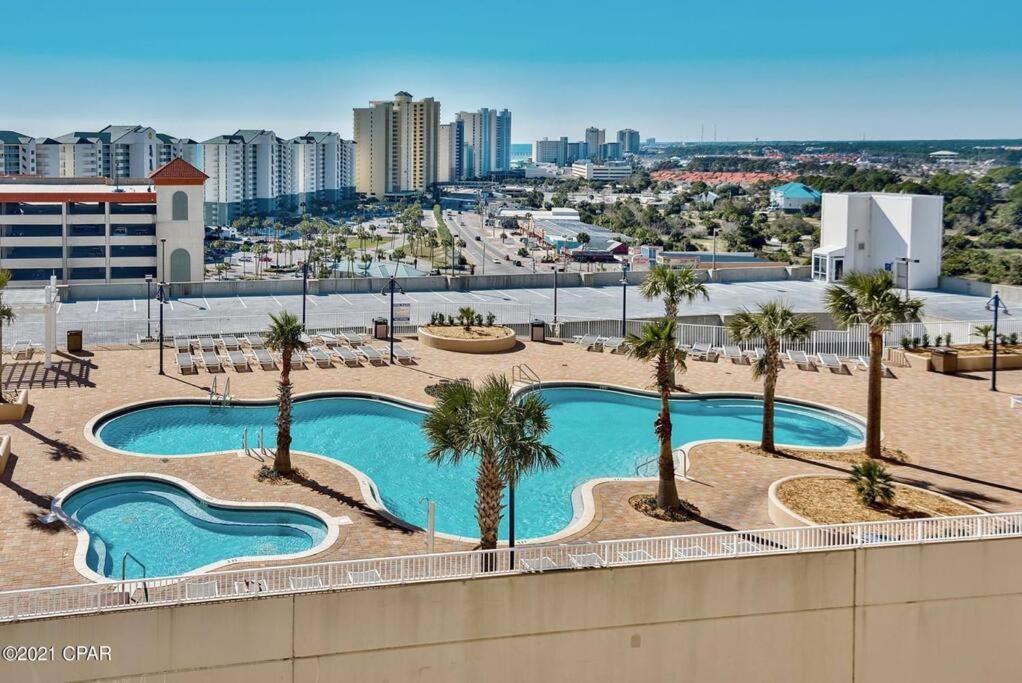 Apartment Cozy & Spacious Lake Town Accommodates 6 *